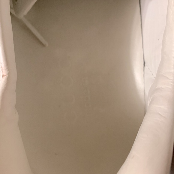 🤍❤️🤍❤️🤍💯 % AUTHENTIC GUCCI ACE SNEAKERS SIZE 10 FOR WOMEN/ SIZE 7 FOR MEN / - Picture 7 of 12